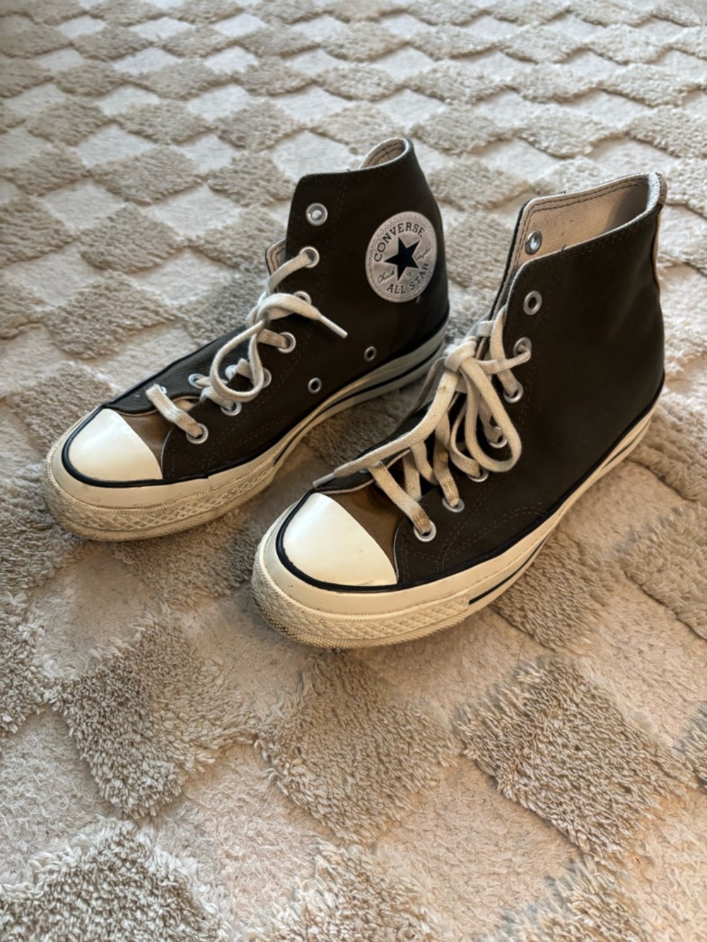 Converse High Top Sneakers - Olive Green & White